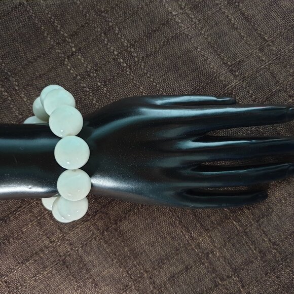 Rare Vintage Natural White Nephrite Jade Bead Bracelet – 20mm Beads, 107.12g - Picture 5 of 12